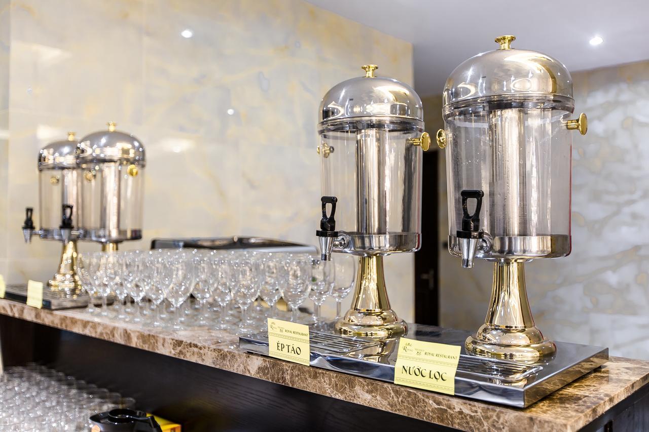 Royal Quang Binh Hotel Донг Хой Екстериор снимка